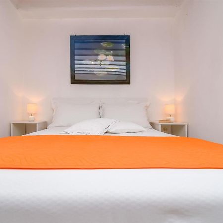 Apartment Ribica Slatine Buitenkant foto
